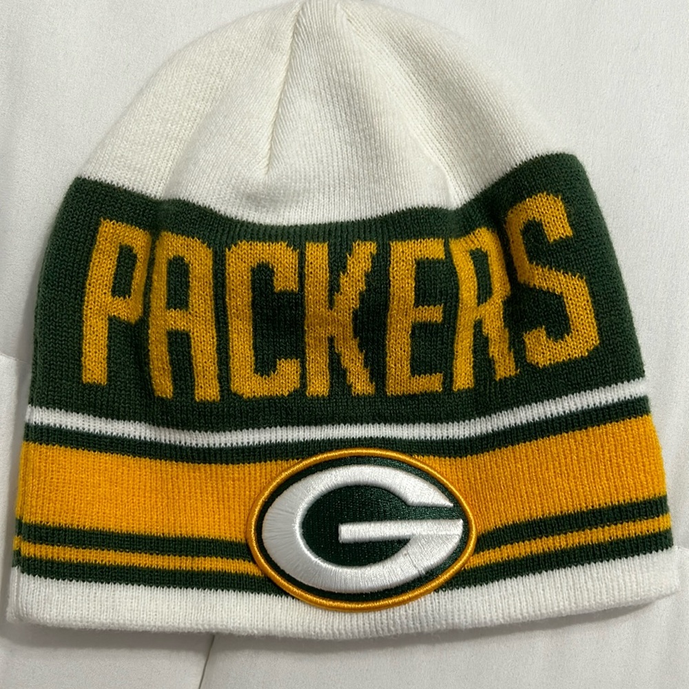 New Era Green Bay Packers beanie